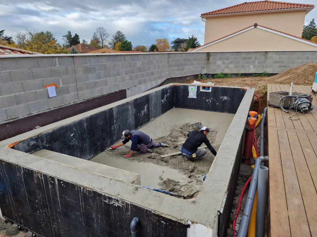 Construction de piscine à Gleizé : Créez votre oasis privée - VICA PISCINES